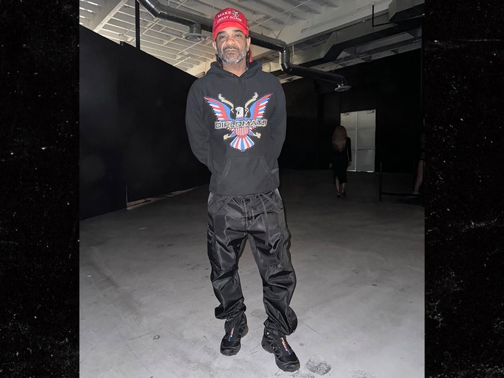 f10a0460dfbf48918b7d111fe3c4ff11_md jim jones