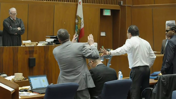 f6104d8638ee4039bfe2af5163eb5e24_md-4 021425_lawyers_yelling_kal