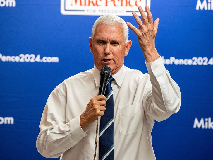 fa341b1822d340f590acbfb54f9c83c8_md Mike Pence Presidential Campaign Trail