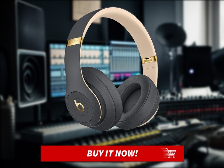 fa5b6fa7ec0e48989a42813ea0632fa8_md Beats-Studio3-Wireless-Noise-Cancelling-Over-Ear-Headphones-MAIN