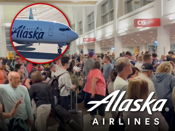 alaska airlines airport packed x 1