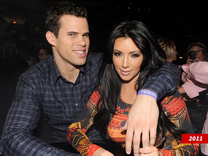 fdf0fd98cdf04696a4cdb8a7c69581d4_md Kim Kardashian and Kris Humphries -- Happier Times