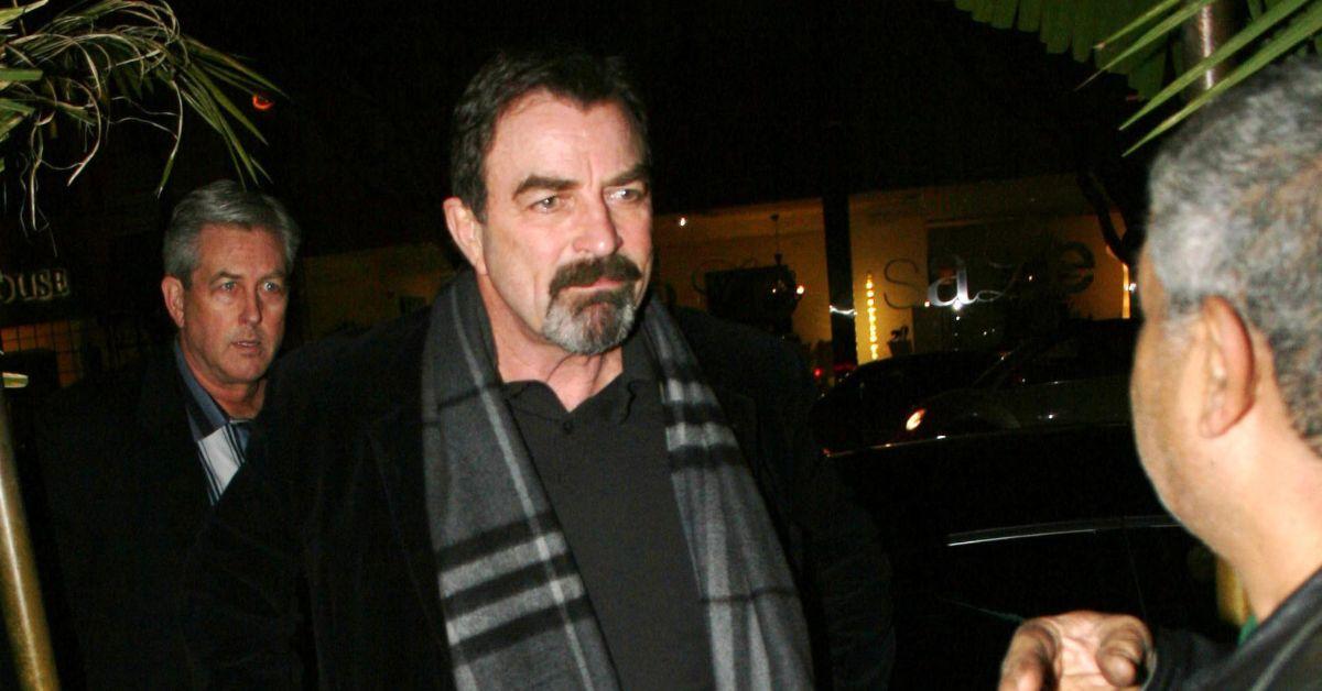 fears-explode-tom-selleck-bloaty-blue-bloods-star-bulging-belly-2-1751275588965 fears explode tom selleck bloaty blue bloods star bulging belly