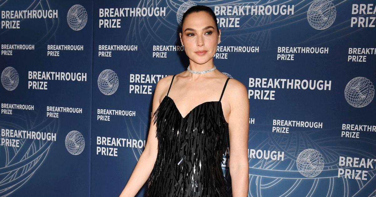hollywood-heavyweights-divided-political-feud-snow-white-reboot-1-1744188443948 hollywood heavyweights divided political feud snow white reboot