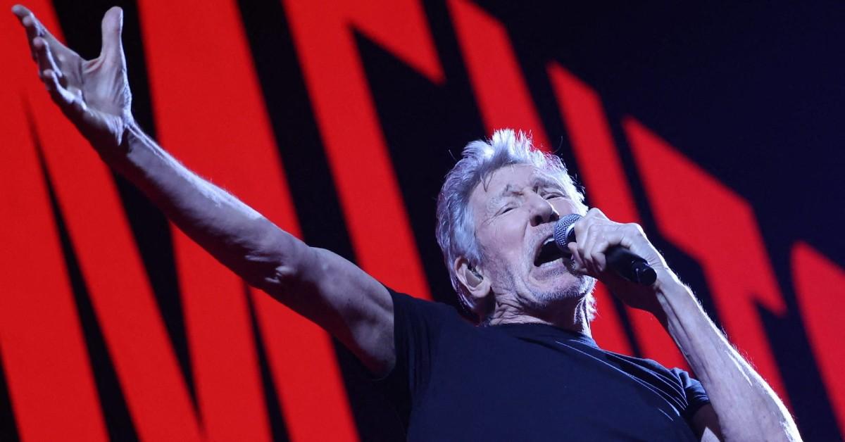 inside-rocks-bitterest-fallout-as-guitar-icon-declares-groups-reunion-is-now-an-impossibility-roger-waters-2023-1761150167178 Photo of Roger Waters