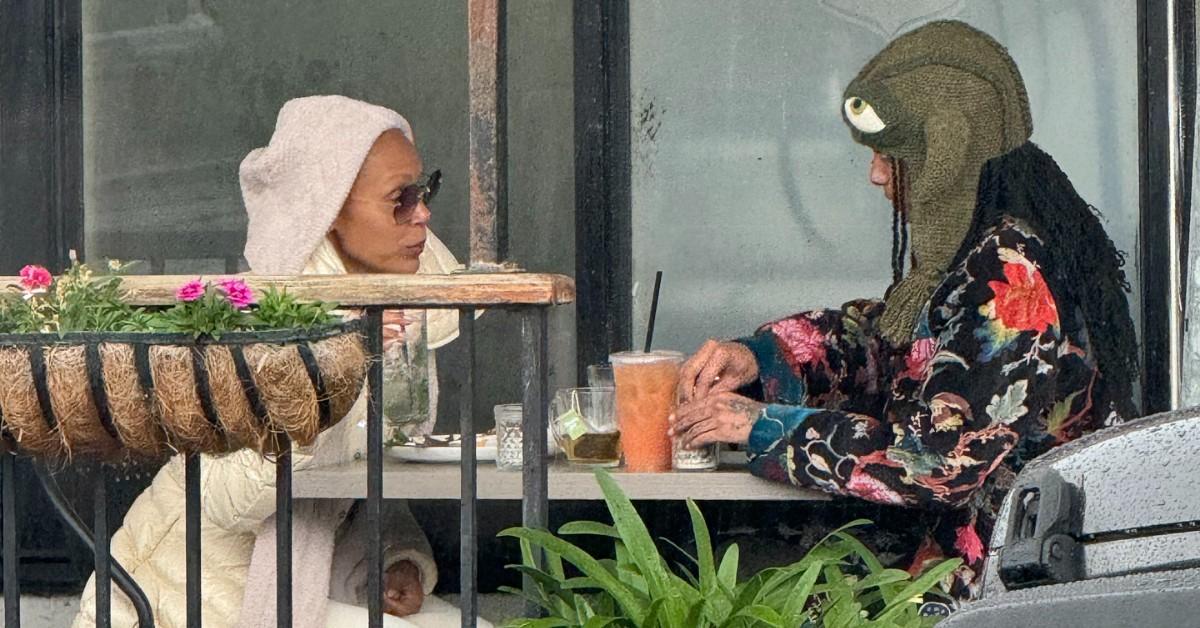 jada-pinkett-smith-willow-smith-fire-chat-11-1738092143020 jada pinkett smith willow smith fire chat