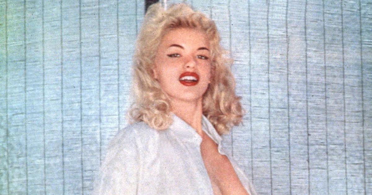 jayne-mansfield-created-hollywood-blonde-bombshell-image3-1750967453903 Photo of Jayne Mansfield