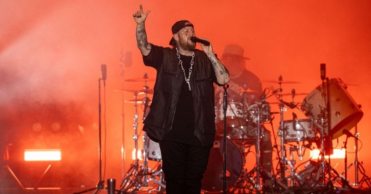 jelly-roll-drops-200-pounds-before-tour-1-1754296324264 At 'Pat McAfee's Big Night AHT,' Jelly Roll vowed: 'I'm gonna lose another 100 pounds.'