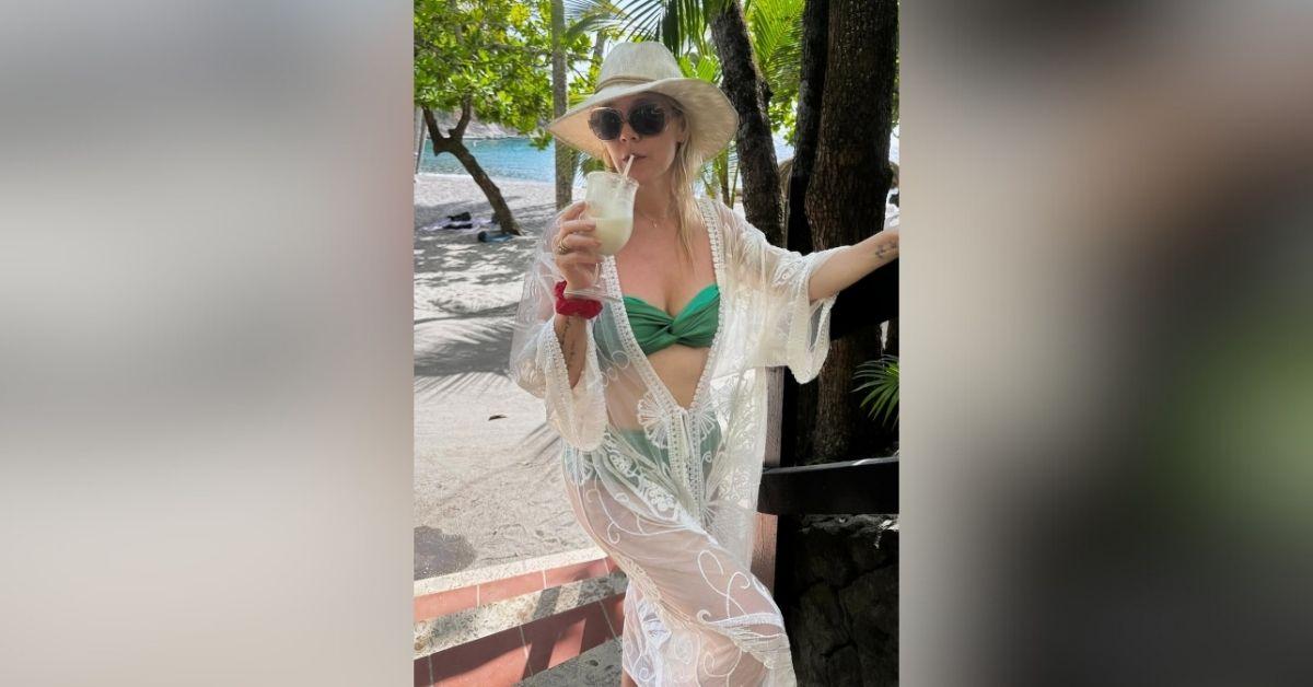 jennie-garth-hottest-photos-5-1756338459763 Photo of Jennie Garth