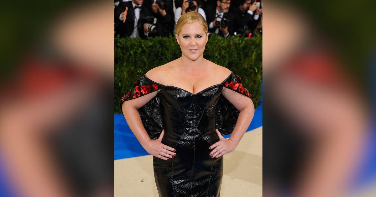 jennifer-aniston-wont-attend-met-gala-overwhelming-1756850666441 Photo of Amy Shchumer