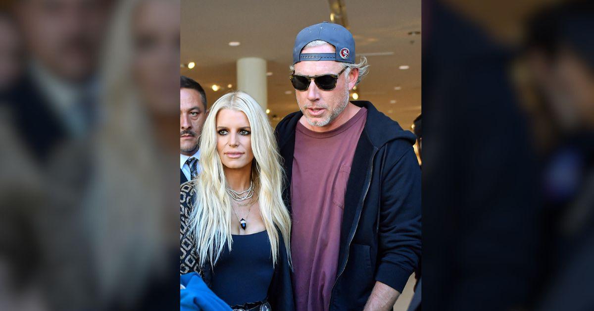 jessica-simpsons-friends-urge-singer-tone-it-down-mtv-vmas-2-1759419117635 Simpson's marriage to former NFL player Eric Johnson ended after nearly a decade, though the pair continues to coparent their three children.