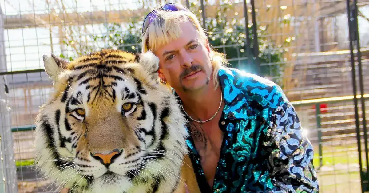 joe-exotic-desperate-letter-for-trump-1731338953885 Photo of Joe Exotic