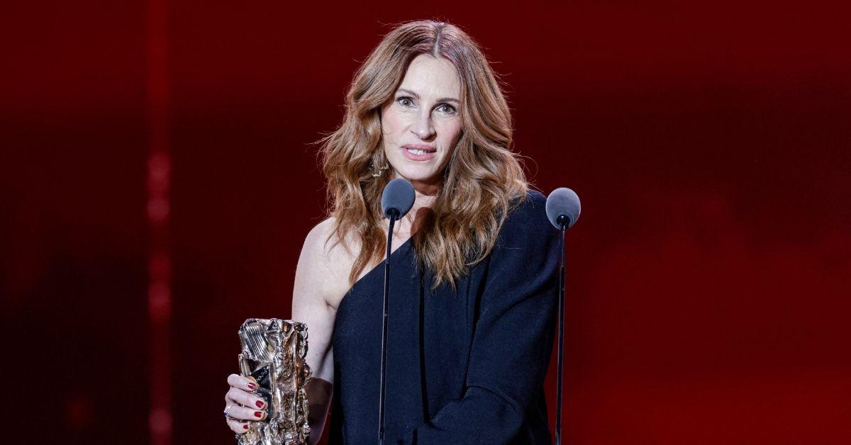 julia-roberts-1756422201148 Photo of Julia Roberts