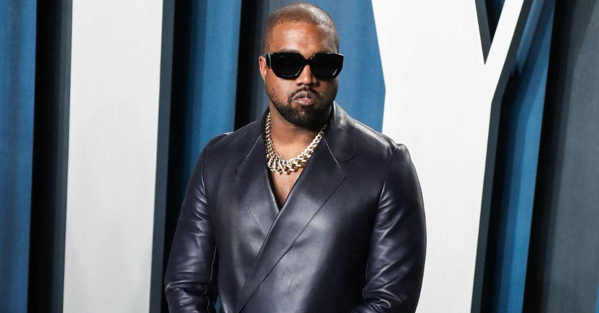 kanye-west-begs-bianca-censori-baby-carry-genius-genes-3-1756121252884 Photo of Kanye West