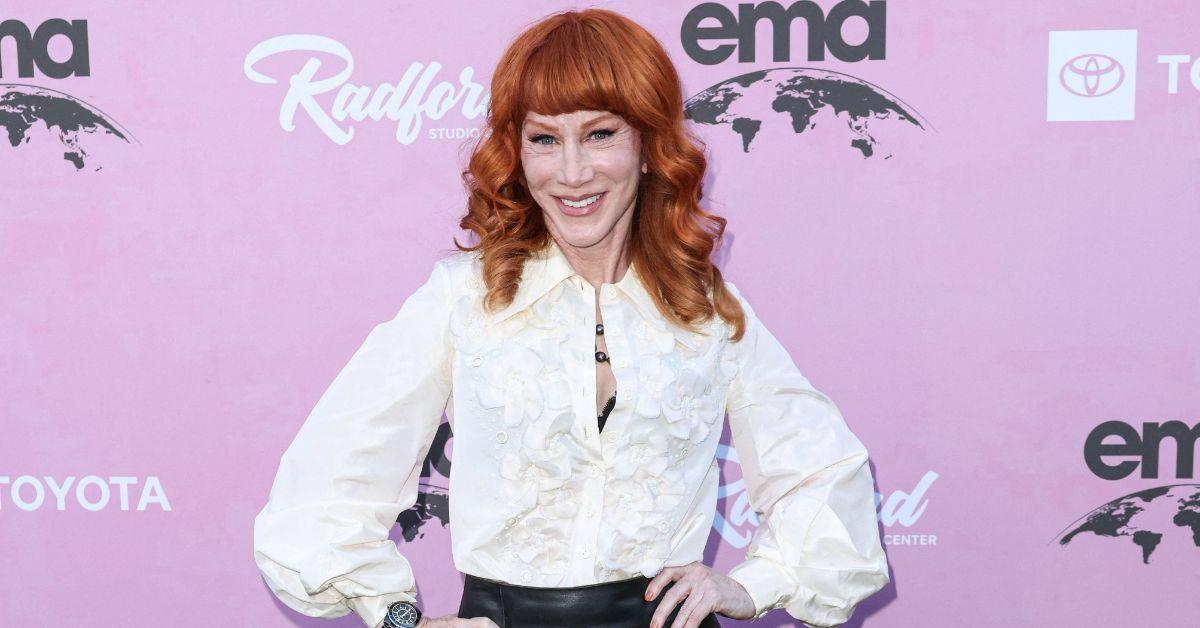 kathy-griffin-supports-jimmy-kimmel-after-suspension-1761859770955 Photo of Kathy Griffin