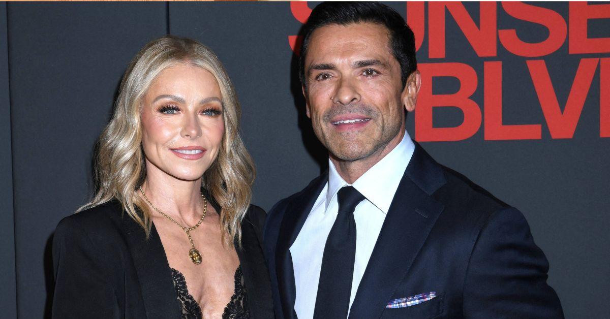 kelly-ripa-bra-discussion-clap-back-1755204482460 Photo of Kelly Ripa and Mark Consuelos