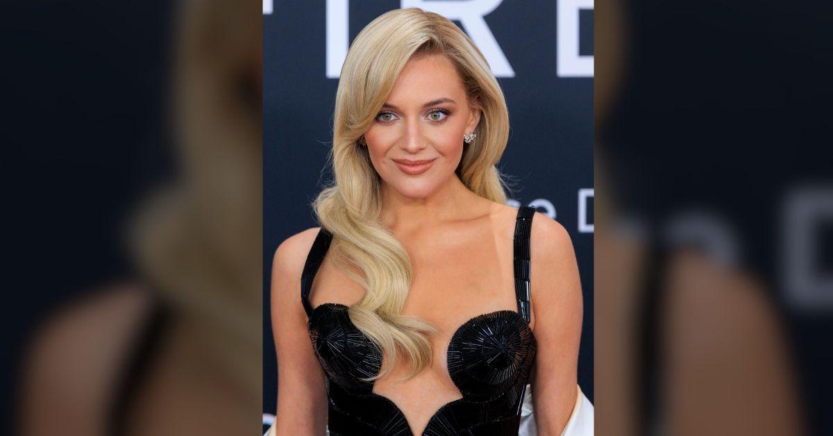 Photo of Kelsea Ballerini.