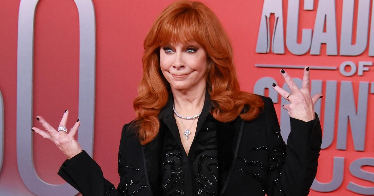kenny-rogers-dolly-parton-reba-mcentire-friendship-feud-jealousy7-1755805860512 Photo of Reba McEntire