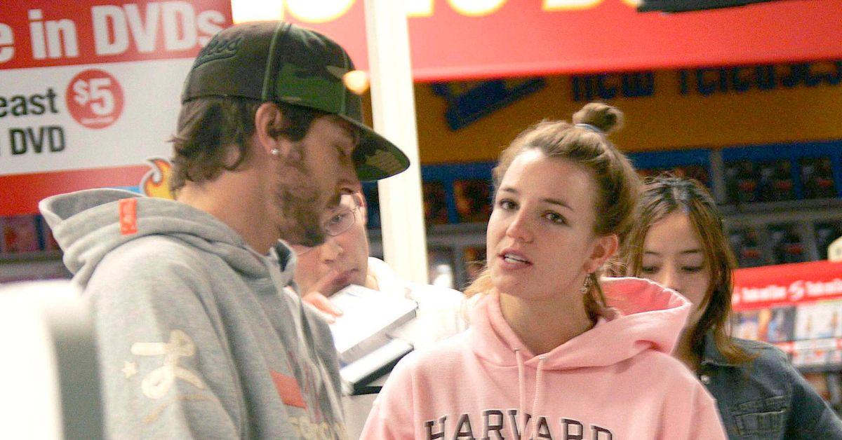 kevin-federline-memoir-you-thought-you-knew-biggest-bombshells-8-1761798061265 Photo of Kevin Federline, Britney Spears