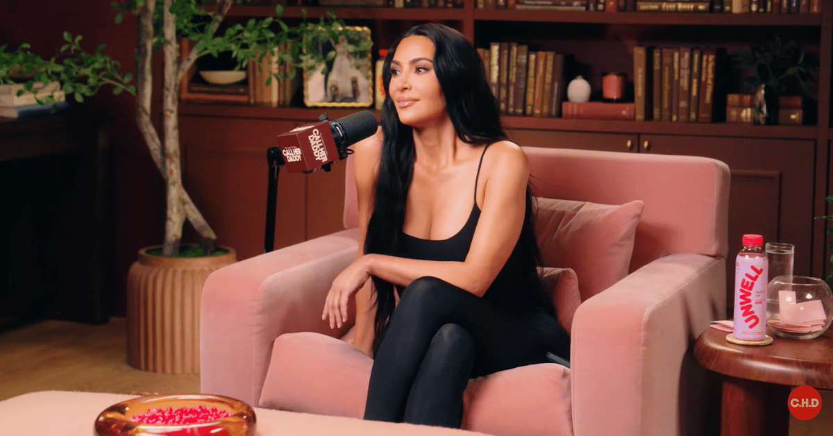 kim-kardashian-dodges-questions-on-tom-brady-romance-1-1760550383585 Photo of Kim Kardashian