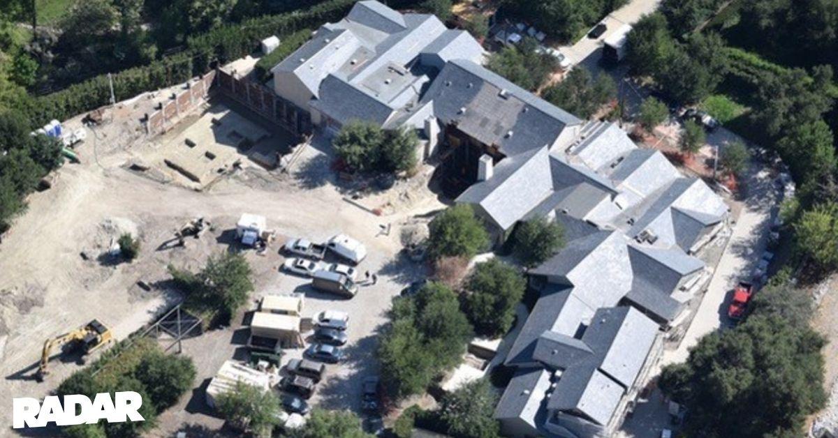 kim-kardashian-tears-down-kanye-court-radar4-1760964355386 Photo of Kim Kardashian House