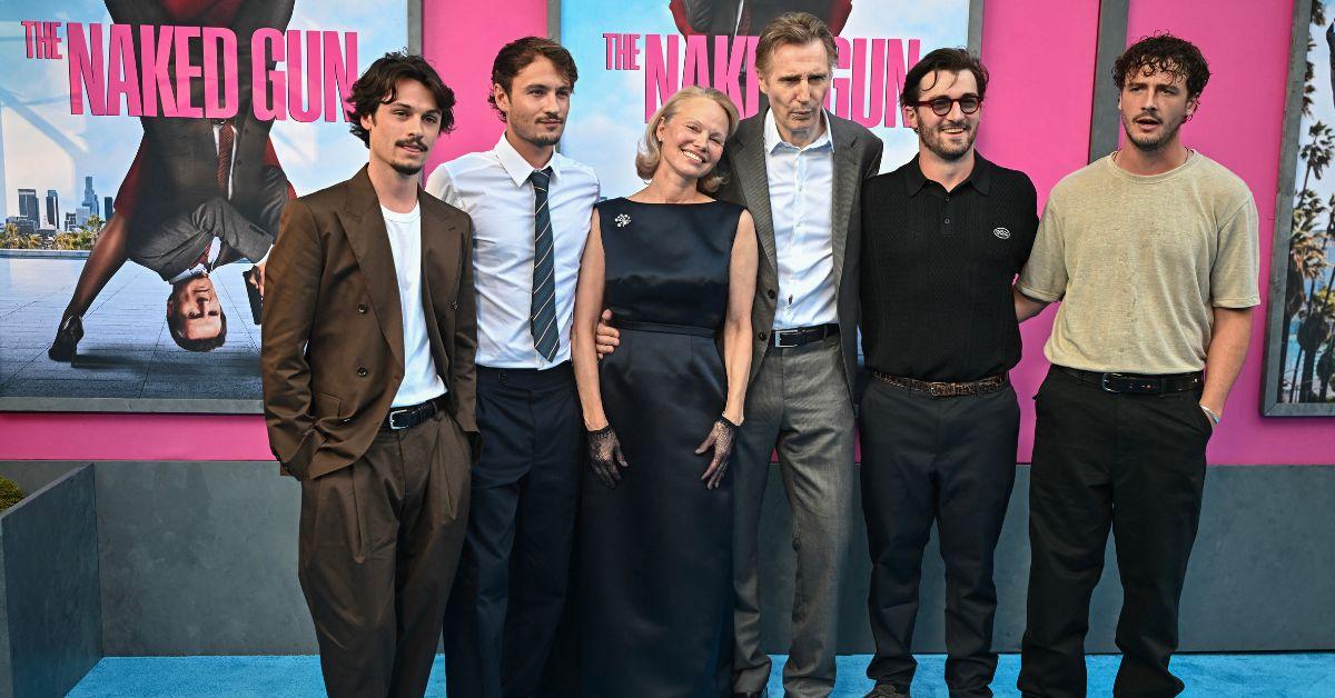 liam-neeson-pamela-anderson-romance-approved-1754432521211 Photo of Dylan Jagger Lee, Brandon Thomas Lee, Pamela Anderson, Liam Neeson, Daniel Neeson and Micheál Neeson