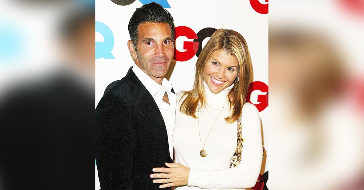 lori loughlin mossimo giannulli mexico cabo vacation prison sentence r