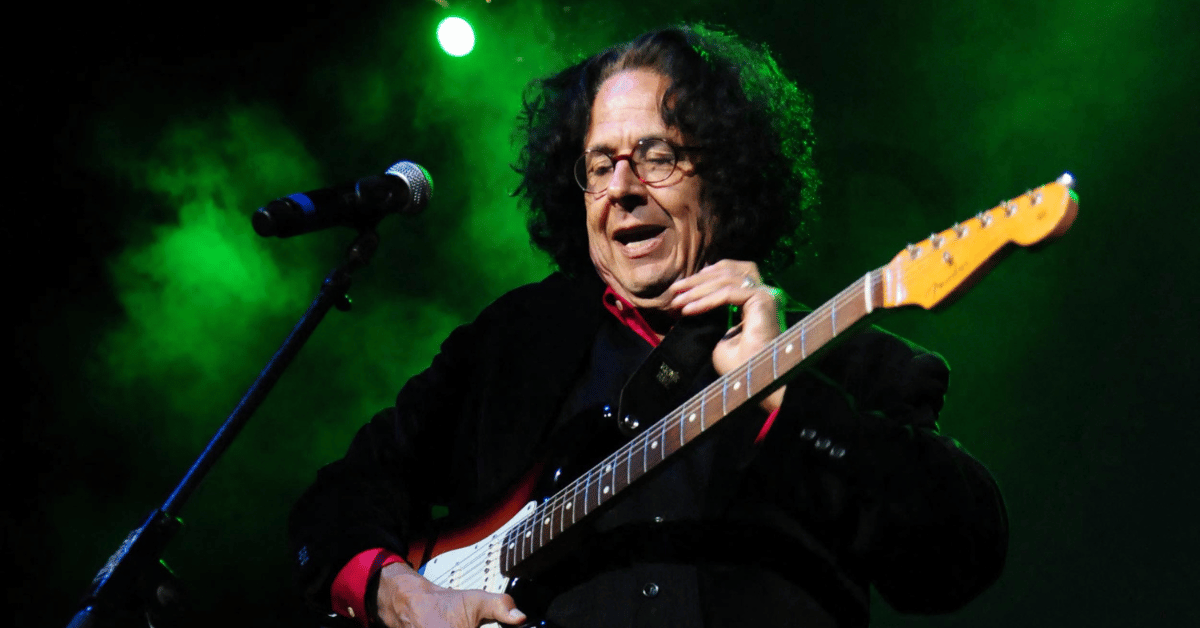 mark-volman-dead-at-age-78-brief-unexpected-illness-1757107908219 Photo of Mark Volman