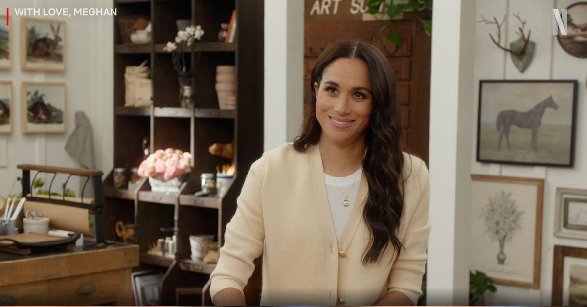 meghan-markle-show-overshadowed-by-taylor-travis-engagement-1756244061970 Photo of Meghan Markle