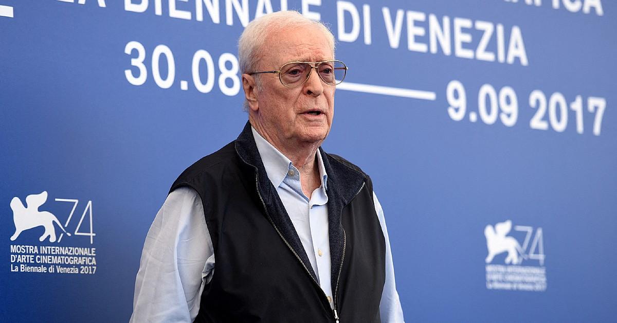 michael-caine-sparks-fears-hes-set-to-work-himself-into-grave-by-getting-set-to-come-out-of-retirement-4-1757437812125 Photo of Michael Caine