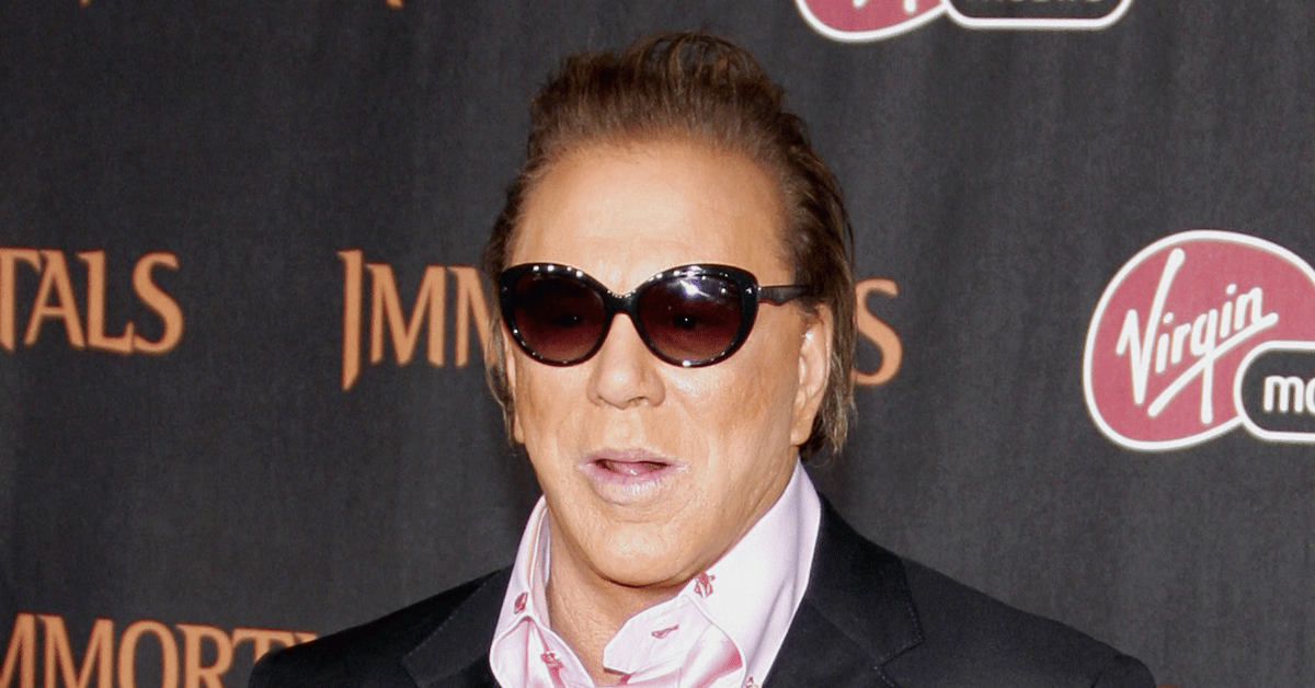 mickey-rourke-fans-express-disappointment-in-reality-tv-signing-2-1743709197214 mickey rourke fans express disappointment in reality tv signing