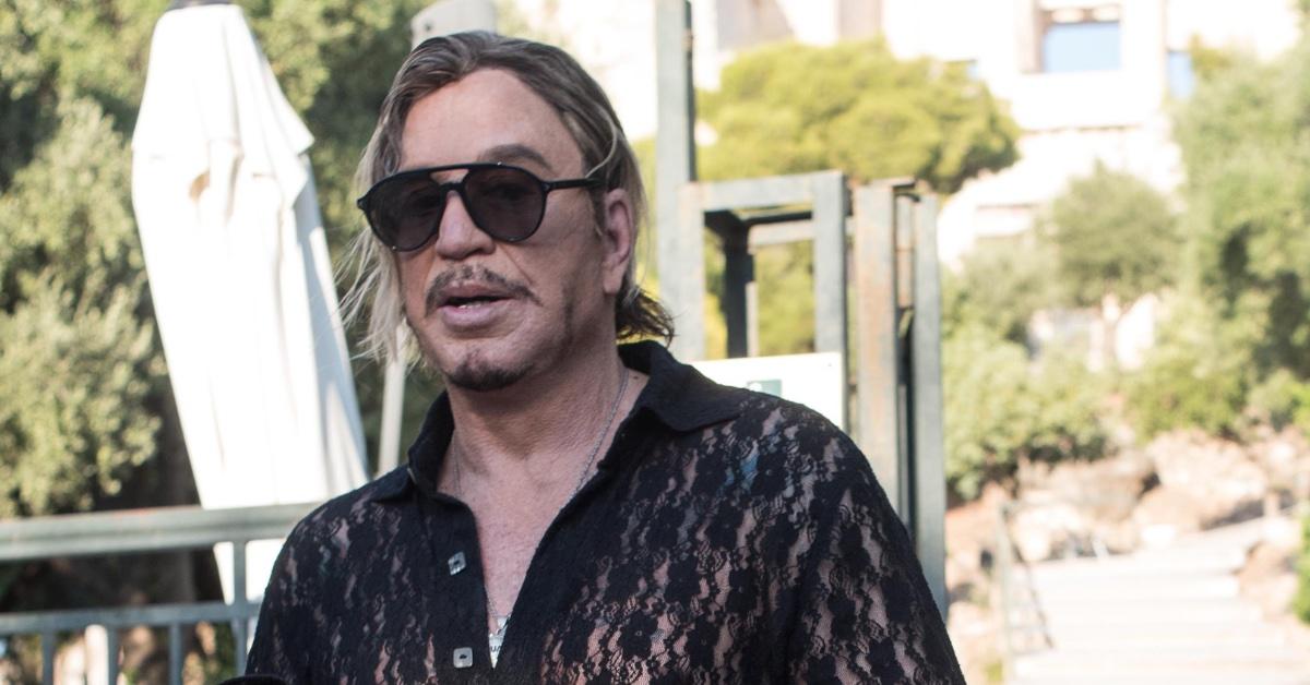 mickey-rourke-slams-amber-heard-after-johnny-depp-trial-2-1657727685193 mickey rourke slams amber heard after johnny depp trial