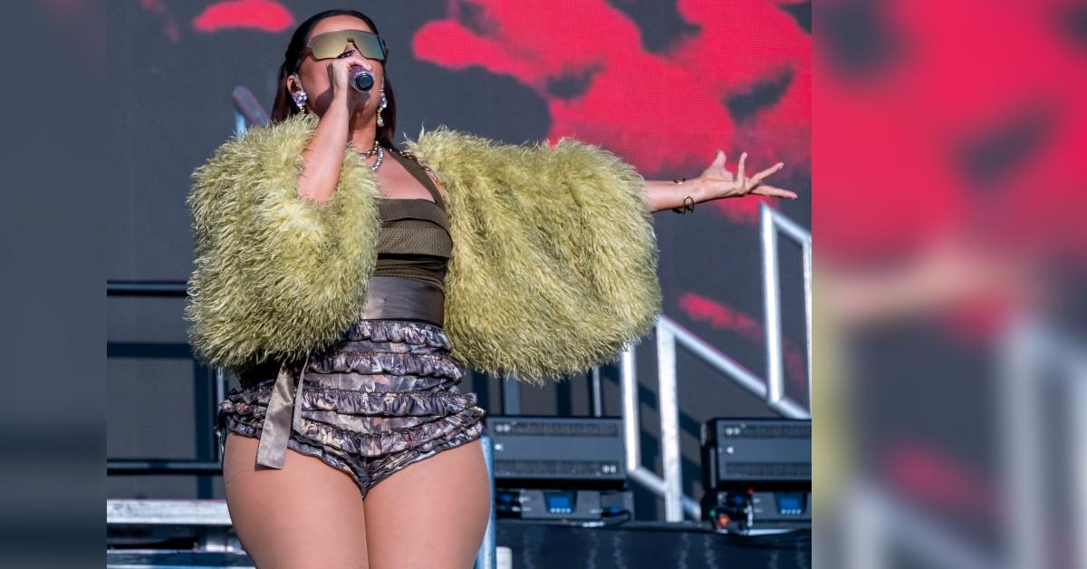 nelly-furtado-peforming-fuller-figure-mega-11-1755027549212 Photo of Nelly Furtado
