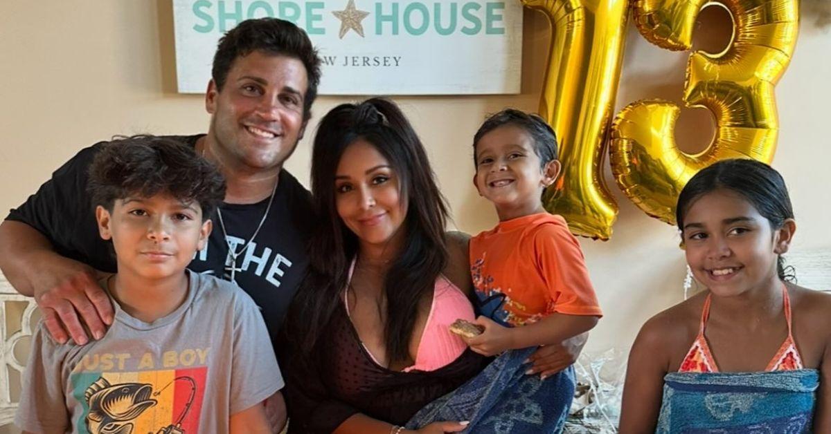 nicole-snooki-polizzi-family-1760471150318 Photo of Nicole 'Snooki' Polizzi and family
