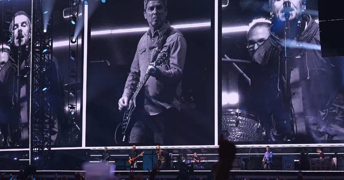 oasis-grim-cancer-secret-comeback-group-haunted-by-founding-members-illness-as-he-launches-into-fanatical-fitness4-1755715031781 Photo of Oasis band