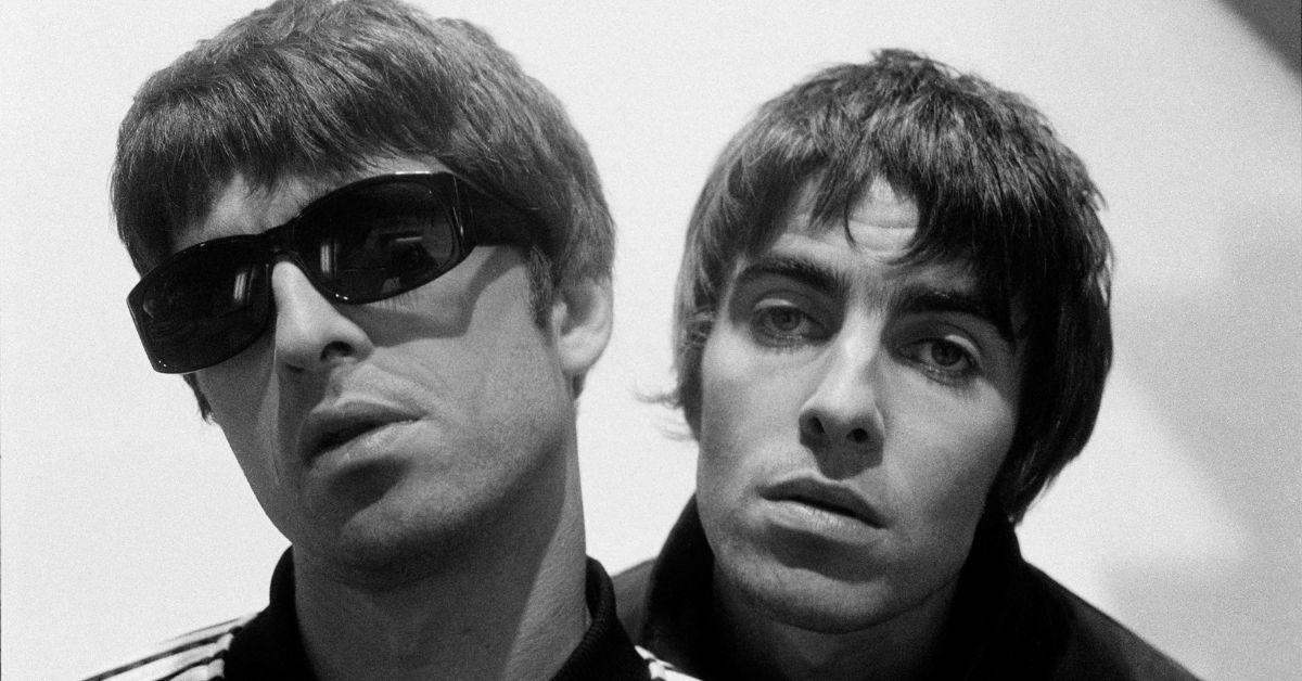 oasis-liam-noel-gallagher-1707839977627 Photo of Gallagher Brothers