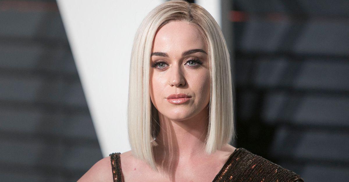 orlando-bloom-katy-perry-facing-custody-war-over-teacup-poodle-2-1756118899053 Perry is said to want Biggie Smalls in her life despite the split.