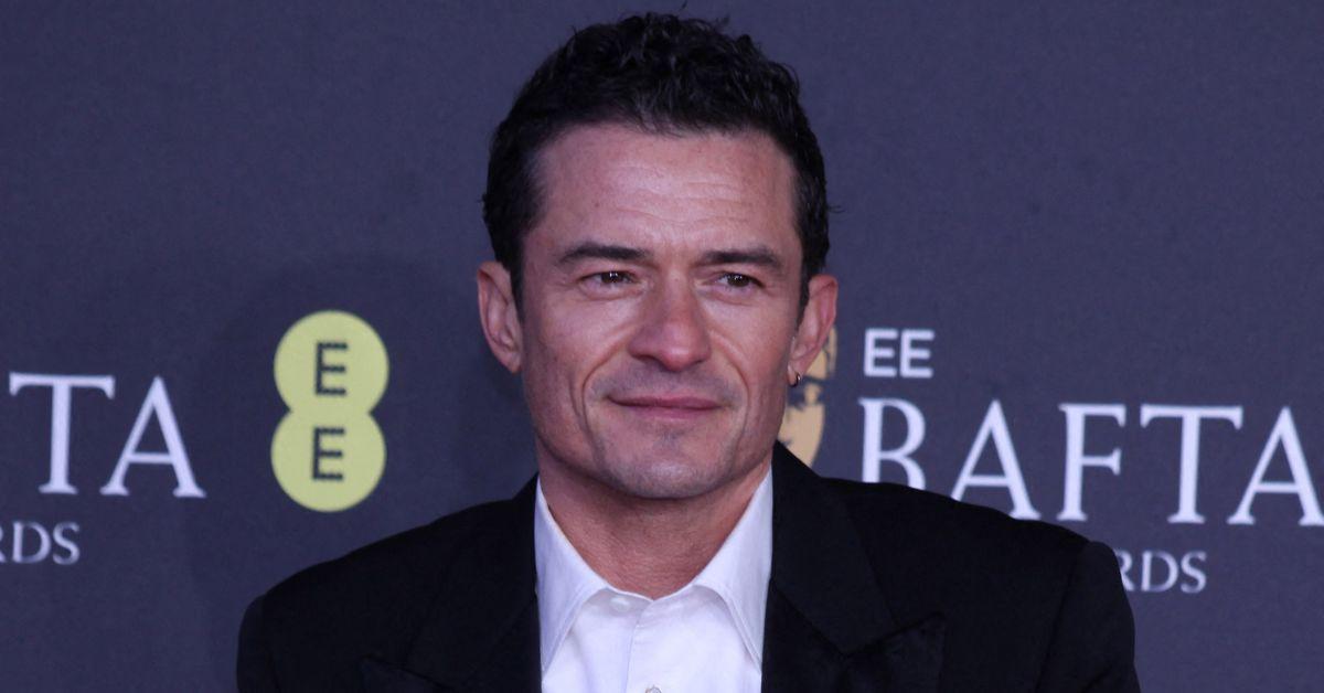 orlando-bloom-katy-perry-facing-custody-war-over-teacup-poodle-3-1756118945516 Friends noted Orlando views Biggie Smalls as his support dog while he navigate split from Perry.