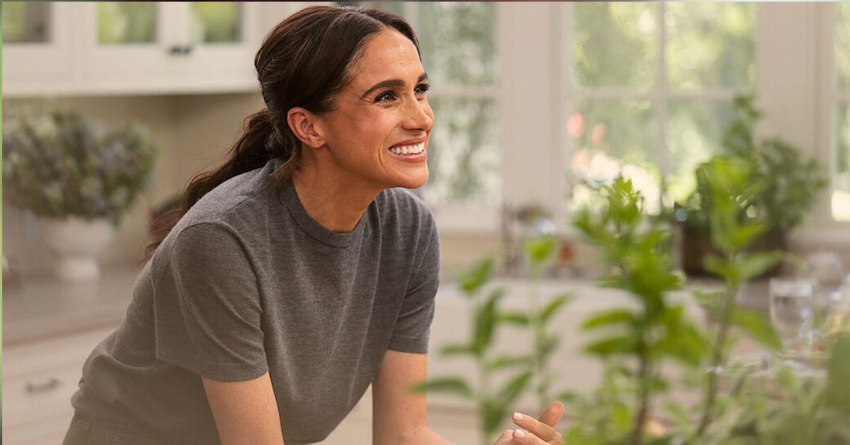 pamela-anderson-meghan-markle-cooking-show-comparisons-with-love-copycat-1755901115032 Photo of Meghan Markle
