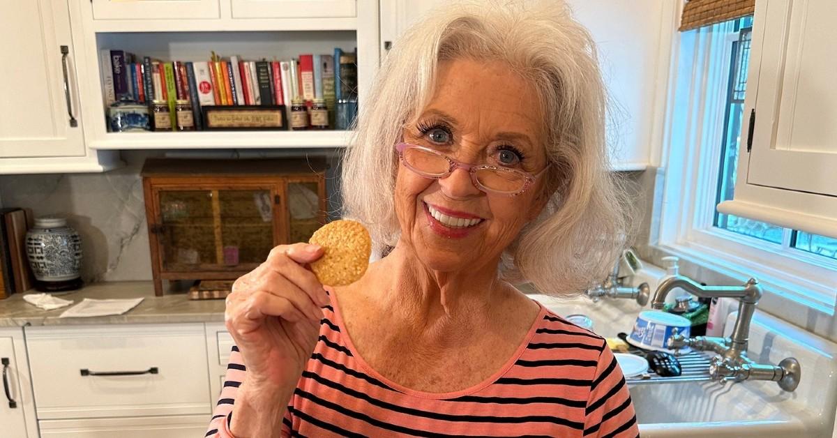pauladeenofficial172779500234693182488552047252166495362-1755618195075 Deen has lost a dramatic amount of weight.