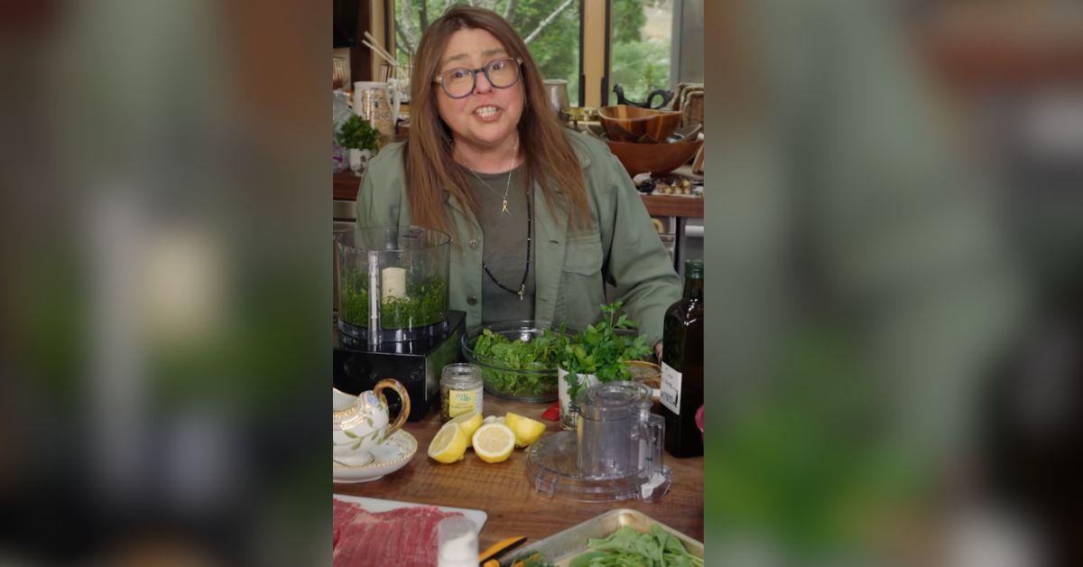 rachael-ray-unrecognizable-outing-nyc-1760649713664 Photo of Rachael Ray