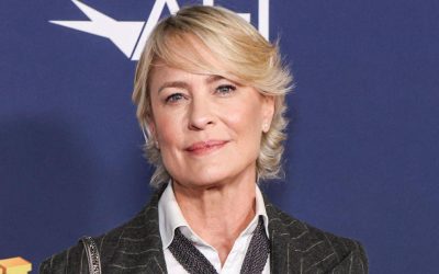 Robin Wright Flees Hollywood With Dire Warning: ‘America is a S**tshow’