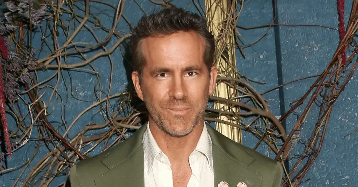 ryan-reynolds-jerk-reputation4-1761250266492 Photo of Ryan Reynolds