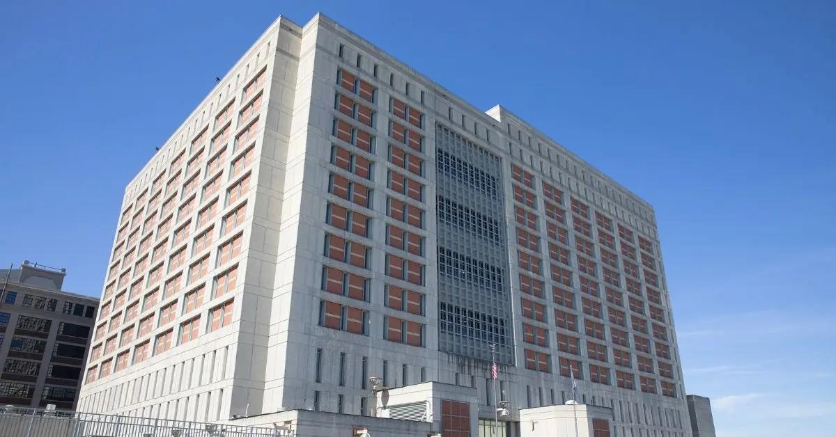 sean-diddy-combs-prison-1761161472142 photo of Metropolitan Detention Center