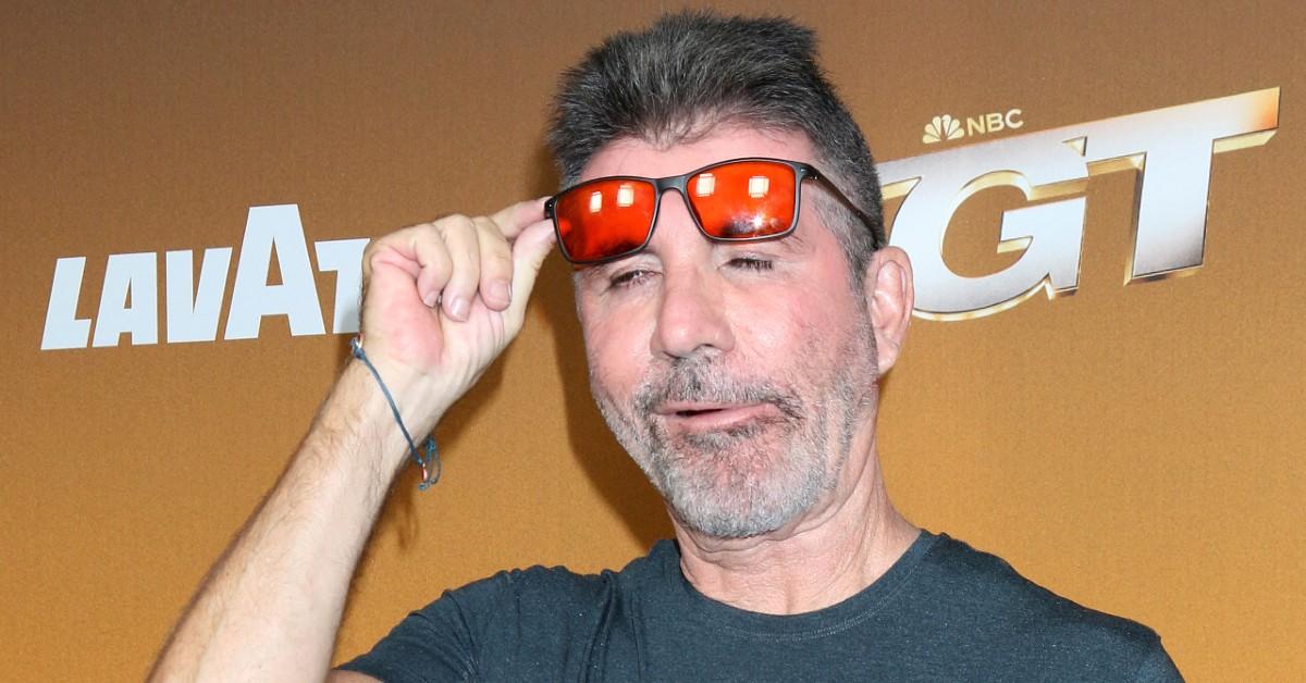 simon-cowells-fresh-plastic-surgery-shocker-moguls-pals-beg-him-to-quit-his-op-addiction2-1761327671239 Photo of Simon Cowell