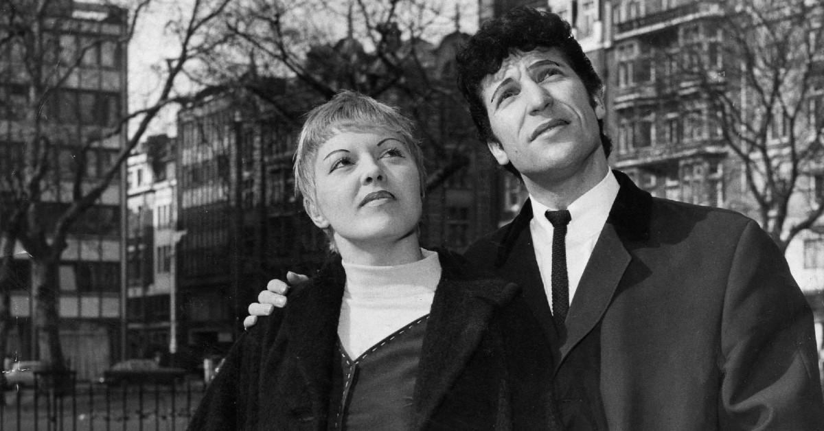 sir-tom-jones-final-regret-his-massive-guilt-over-reclusive-late-wife-1965-1761066377367 Photo of Tom Jones and Wife Linda in London,1965.