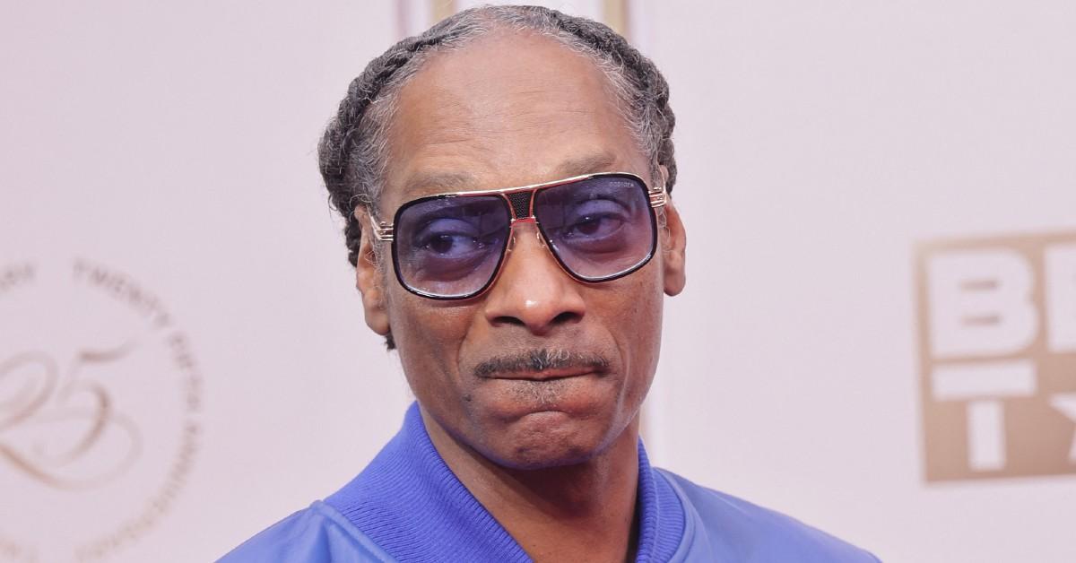 snoop-dogg-tupac-shakur-feud-collapsed-hospital-overcome-grief-shooting1-1760982797558 Photo of Snoop Dogg