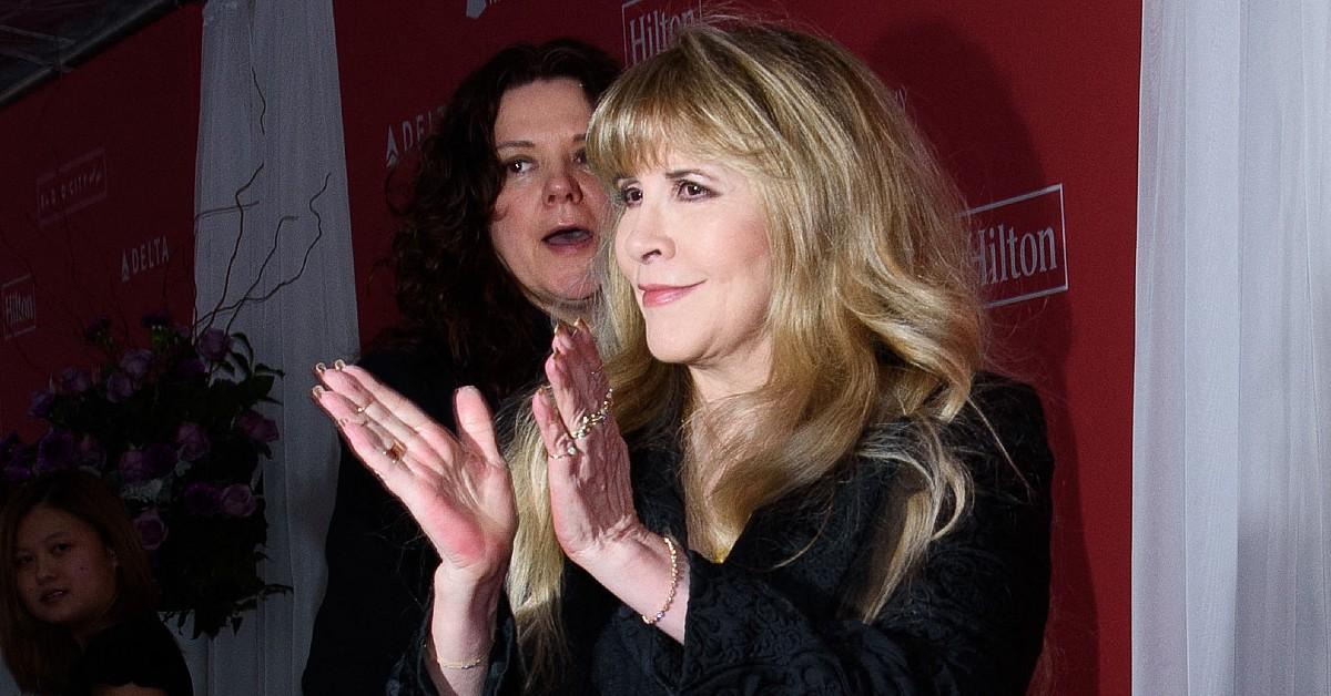stevie-nicks-biggest-regret-fleetwood-mac-veteran-not-having-voted-until-706-1730487272938 Photo of Stevie Nicks
