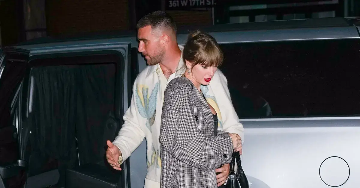 taylor-swift-and-travis-kelces-ironclad-pre-nup-revealed-as-singer-is-determined-to-protect-her-billions3-1760638550294 Photo of Taylor Swift and Travis Kelce