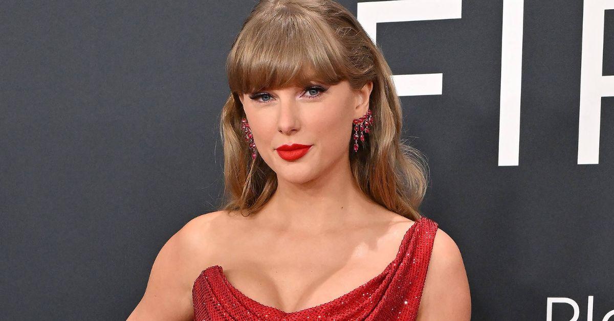 taylor-swift-grammys-travis-kelce-1-1738555242675 taylor swift grammys travis kelce